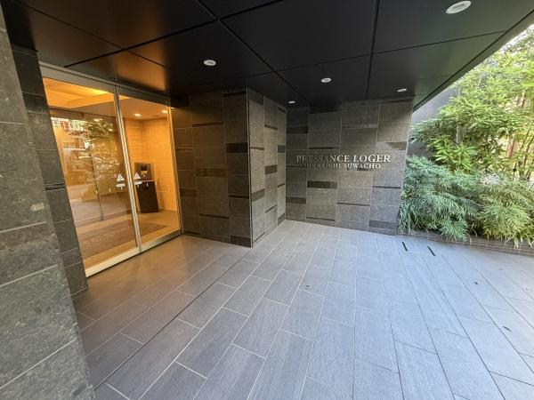 プレサンスロジェ四日市諏訪町