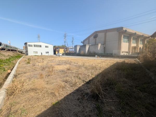 津市修成町の土地