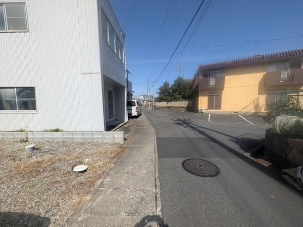 津市修成町の土地