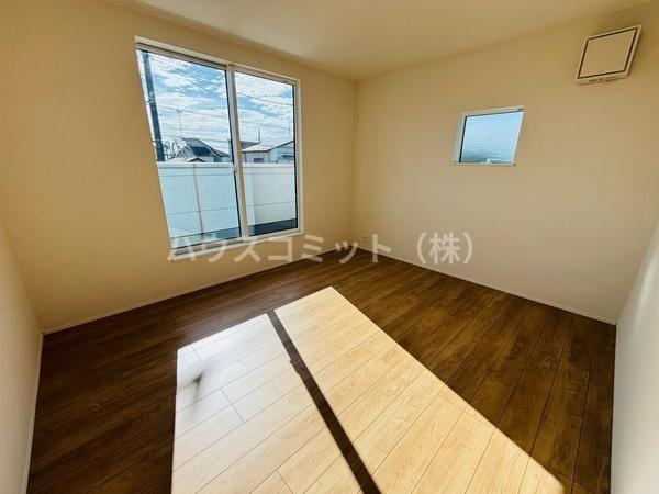 富里市十倉の新築一戸建