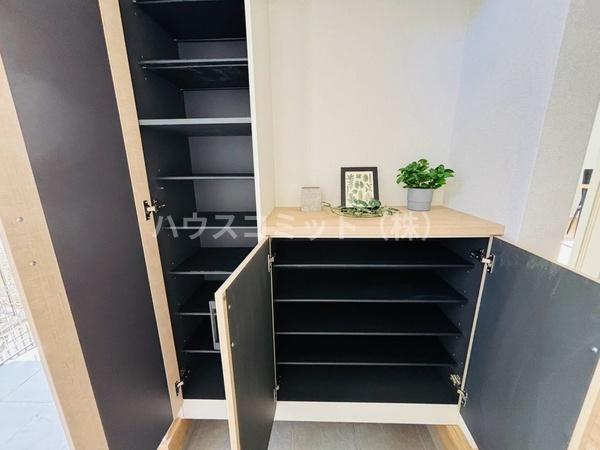 富里市十倉の新築一戸建