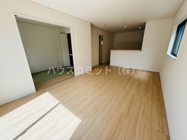 八街市文違の新築一戸建