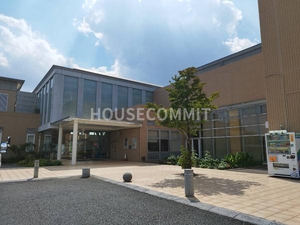 印旛郡酒々井町ふじき野３丁目の中古一戸建て(酒々井町立図書館)