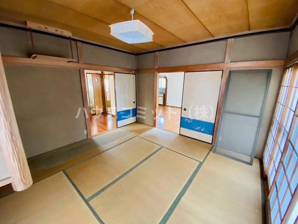 八街市八街ほの中古一戸建て