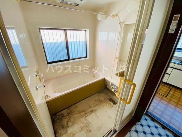 八街市八街ほの中古一戸建て
