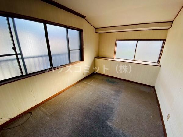 八街市八街ほの中古一戸建て