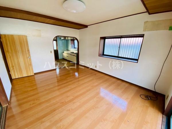 八街市八街ほの中古一戸建て