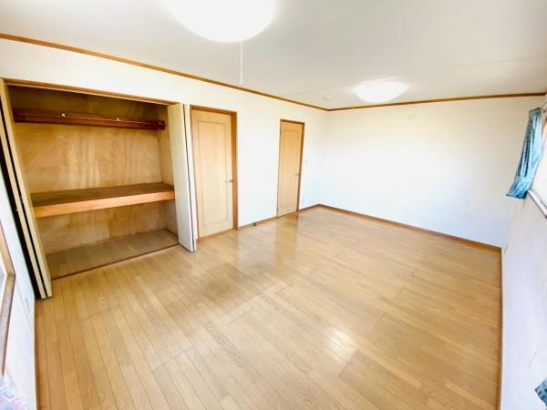八街市八街ほの中古一戸建て