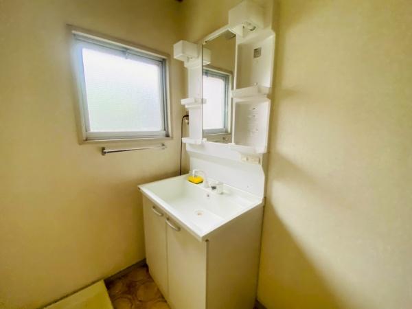 富里市根木名の中古一戸建て