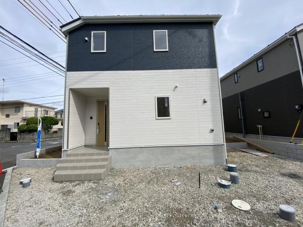 成田市中台6丁目の新築一戸建