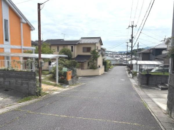 湖南市下田の中古一戸建て