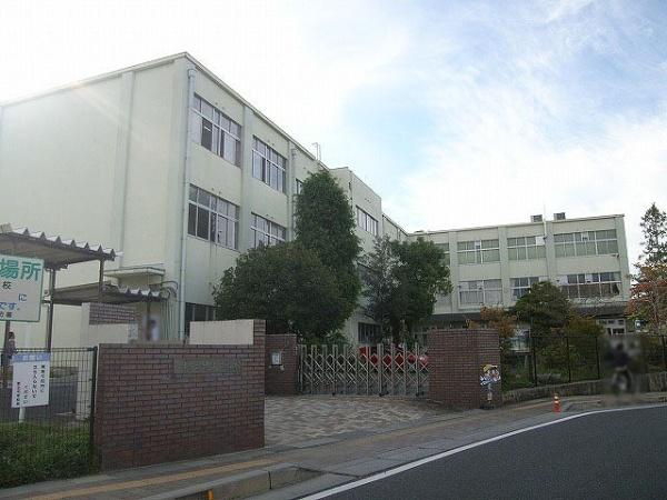 草津市矢橋町の新築一戸建(草津市立老上小学校)