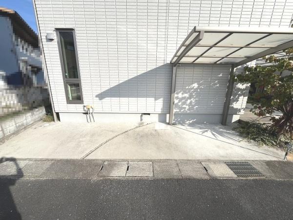 守山市小島町の中古一戸建て