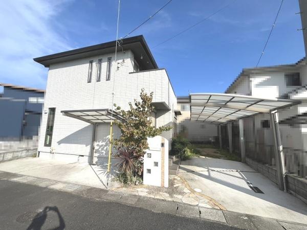 守山市小島町の中古一戸建て