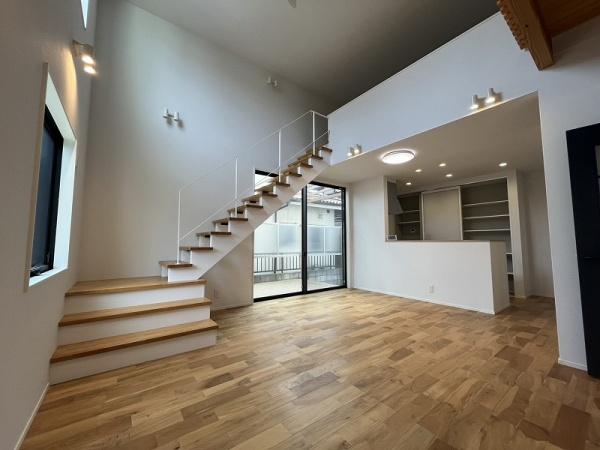 守山市吉身６丁目の中古一戸建て