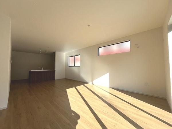 草津市川原３丁目の新築一戸建