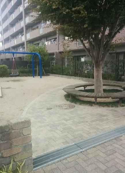 シャリエ草津大路