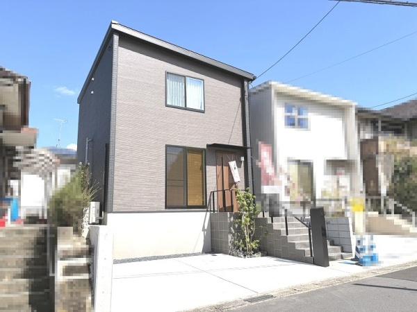 草津市橋岡町の新築一戸建