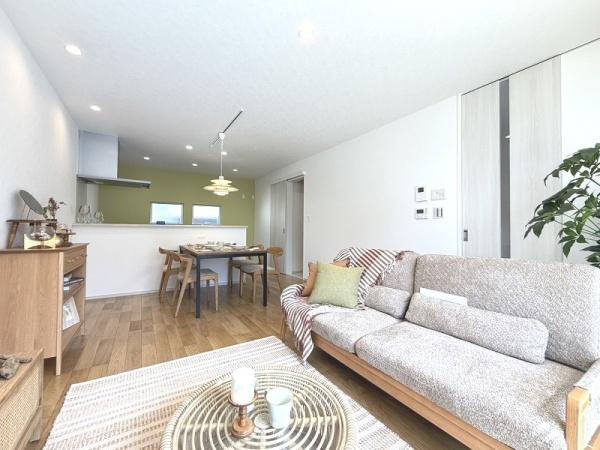 草津市橋岡町の新築一戸建
