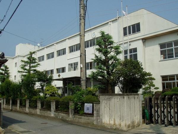 草津市上笠３丁目の新築一戸建(草津市立笠縫小学校)