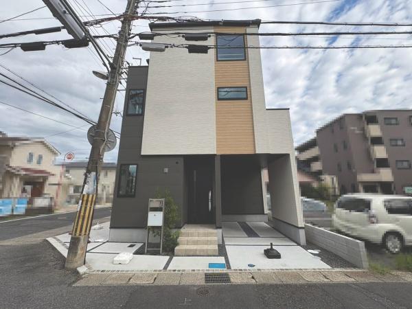 草津市平井２丁目の新築一戸建