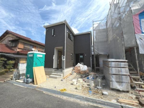 守山市下之郷１丁目の新築一戸建