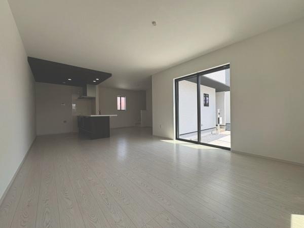 守山市吉身３丁目の新築一戸建