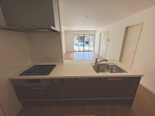 守山市岡町の新築一戸建