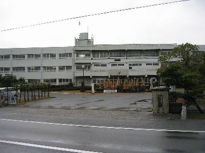 守山市岡町の新築一戸建(滋賀県立守山中学校)