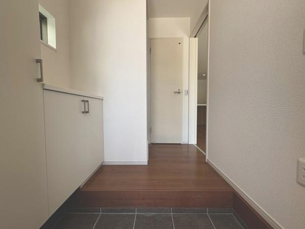 守山市岡町の新築一戸建