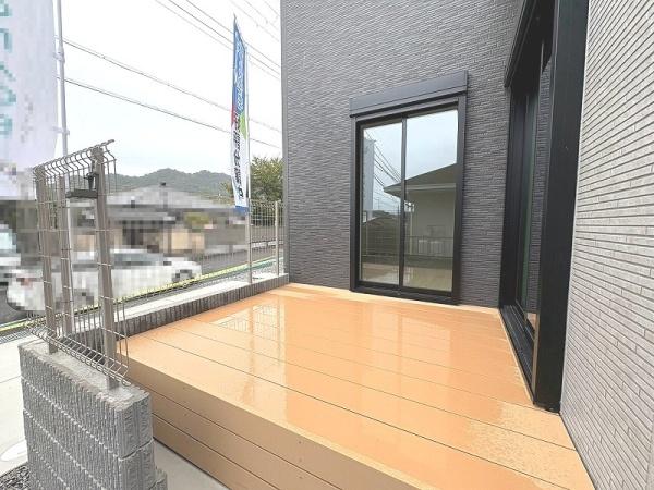 湖南市サイドタウン２丁目の新築一戸建