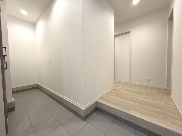 湖南市サイドタウン２丁目の新築一戸建