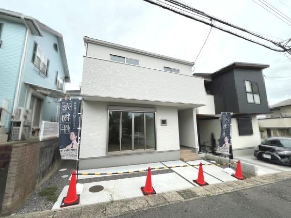 大津市一里山６丁目の新築一戸建