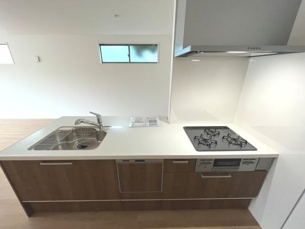 大津市一里山６丁目の新築一戸建