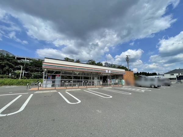 メゾンドール瀬田・公園都市Ⅱ番館(セブンイレブン草津南笠町店)