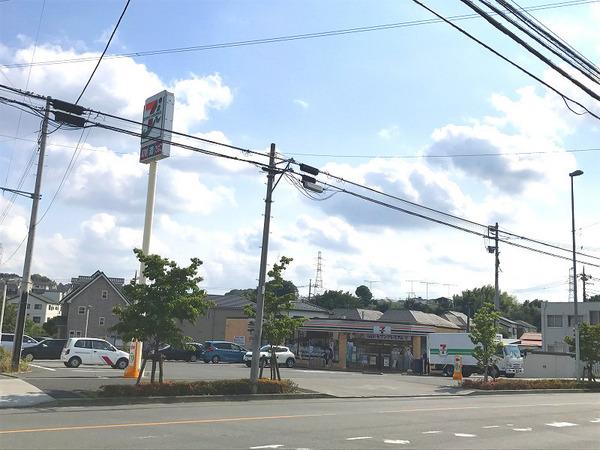 参番館井之花(セブンイレブン町田大蔵店)