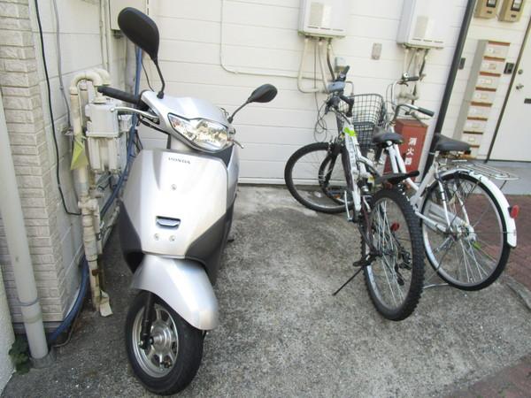 アドバンス鶴川