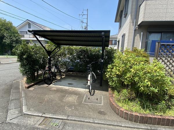 サラサリヴェール