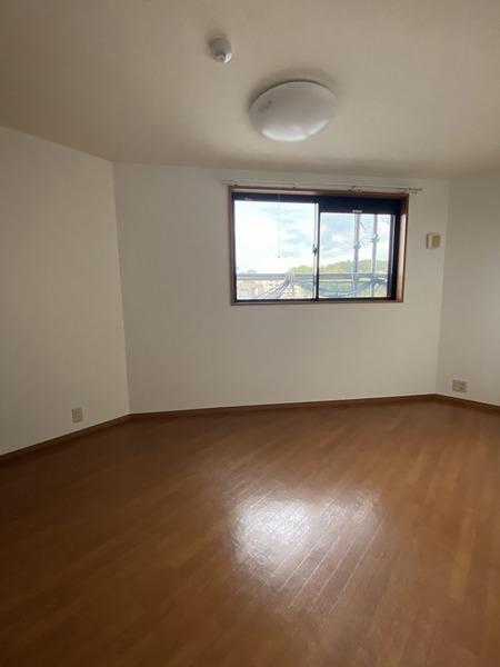 ジョイオブライフ鶴川(リビング)