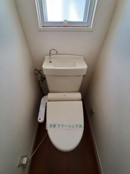 アン・ドミール