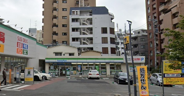 イデアル原町田(ファミリーマートサンズ原町田三丁目店)