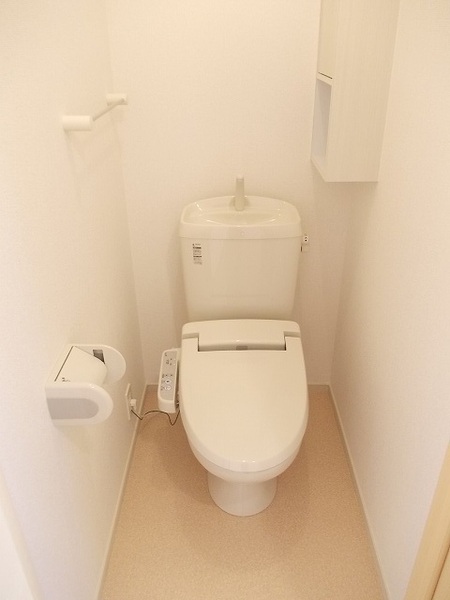 町田市旭町３丁目のアパート