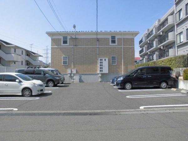 ミドルスクエア