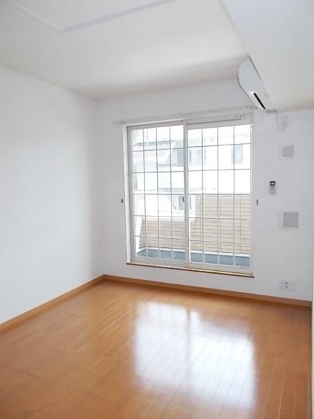 ミドルスクエア