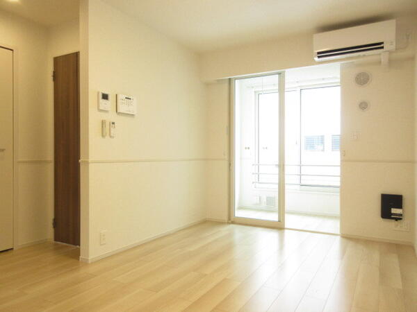 リヴァーサ鶴川