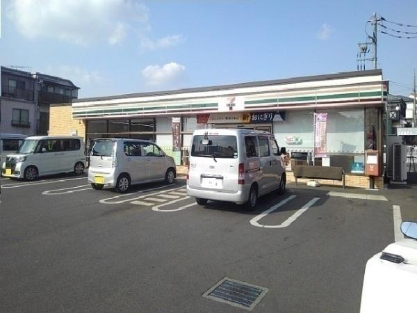 ドミール　トキワ(セブンイレブン町田常盤店)