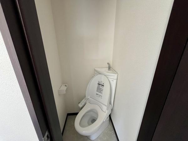 三輪町住居付事務所