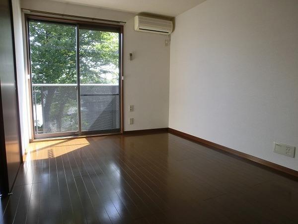 サウスフォレストＡ