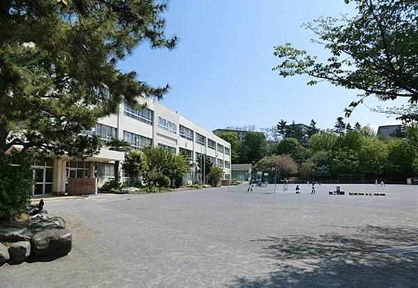 グランドールしらかば(町田市立鶴川第四小学校)