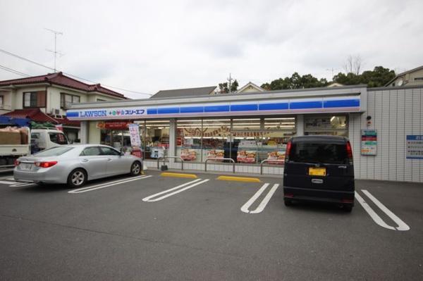 ガーデンヒルズせんげん台(ローソン千間台西4丁目)